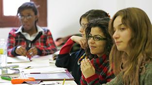 Cursos Internacionales, ocho décadas de excelencia en la enseñanza del español 