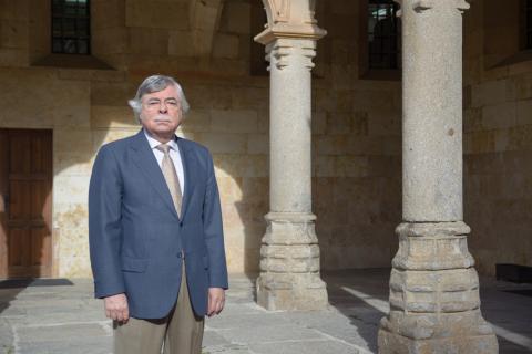 Román Álvarez, nuevo delegado del rector para las Relaciones con Patrimonio Nacional